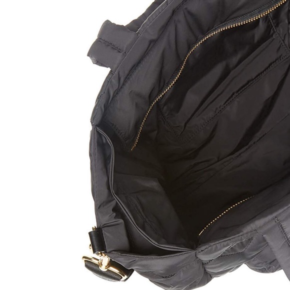 Marc Jacobs Quilted Nylon Diaper Bag/Changing Pad - Picture 3 of 3